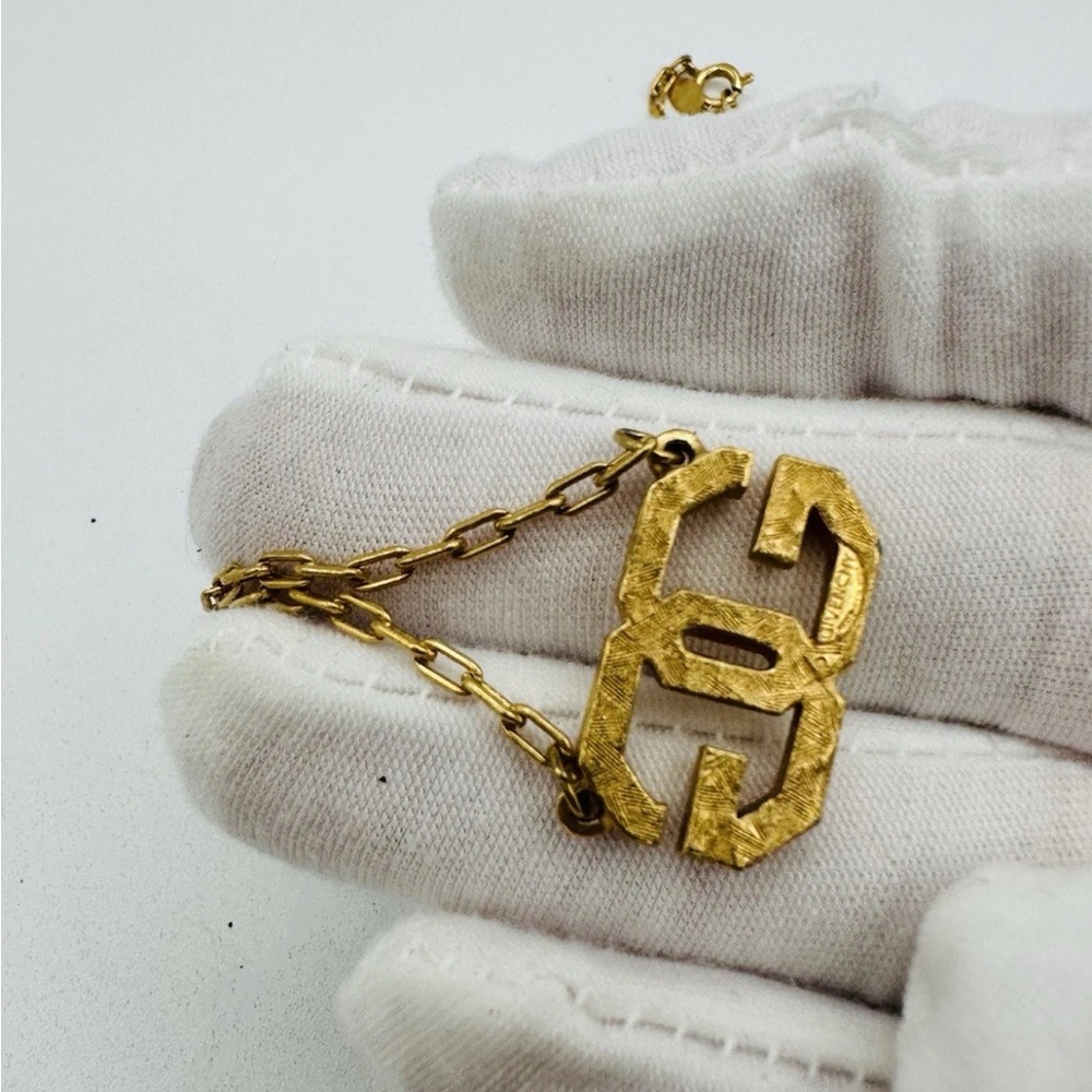 Givenchy Vintage GG Gold Chain Necklace 15” - Picture 2 of 9